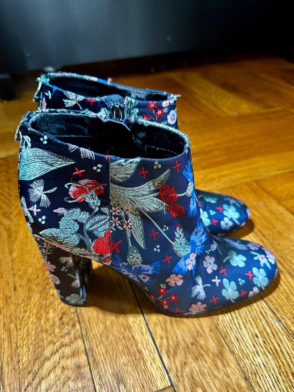 SAM EDELMAN Campbell Floral Jacquard Brocade Ankle Booties Boots Block Heel Sz 8